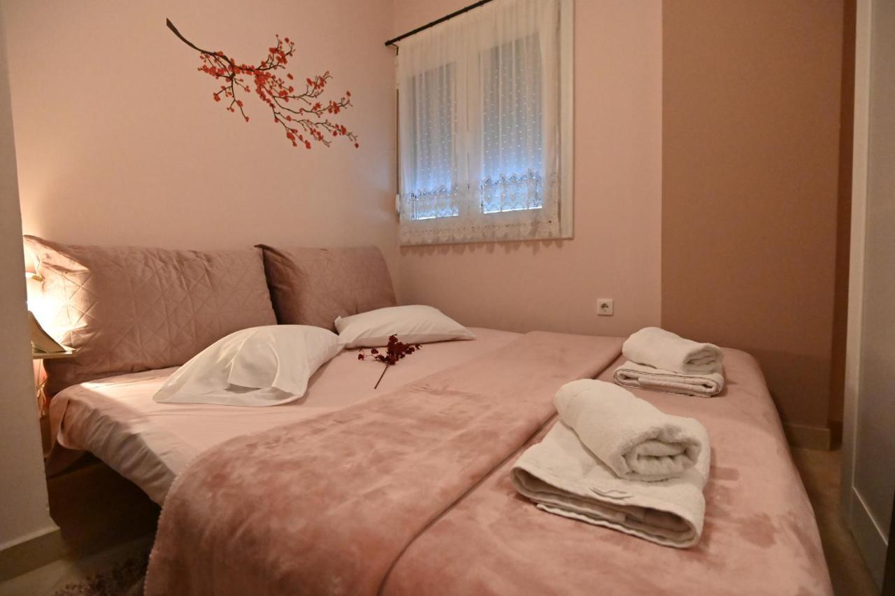 Cozy Apartment Νear Nea Paralia Of Thessalonique Extérieur photo
